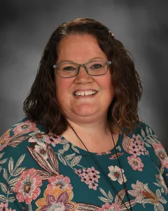 Teacher Jessica Hundt
